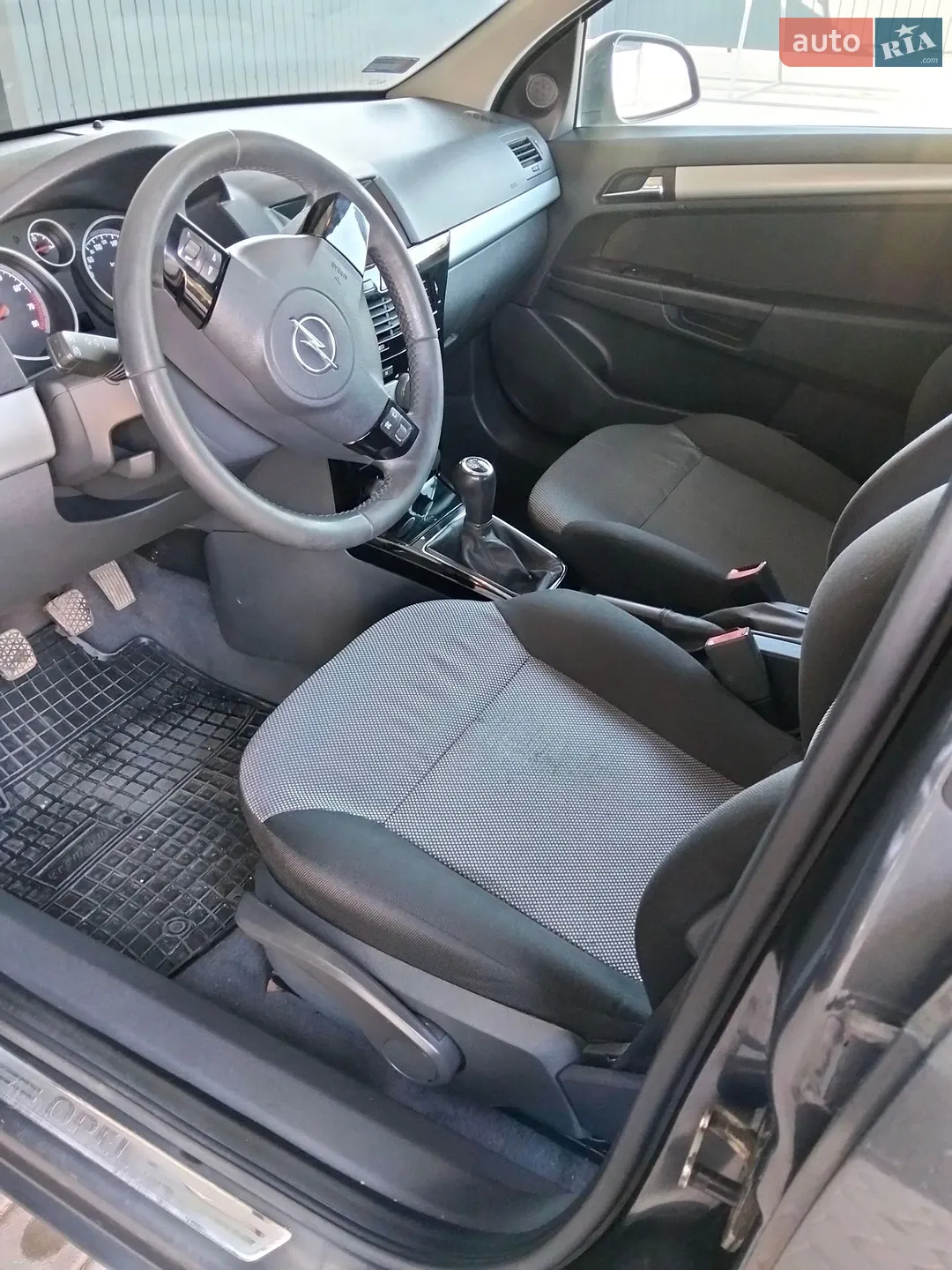 2010 Opel Astra - мініатюра 42