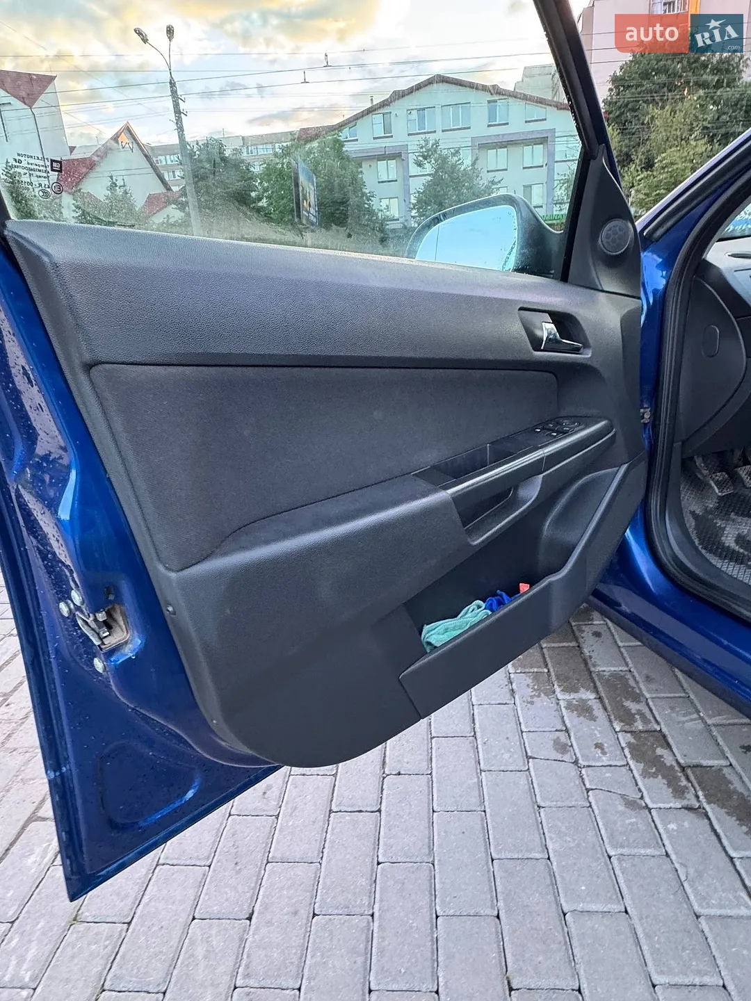 2010 Opel Astra - мініатюра 12