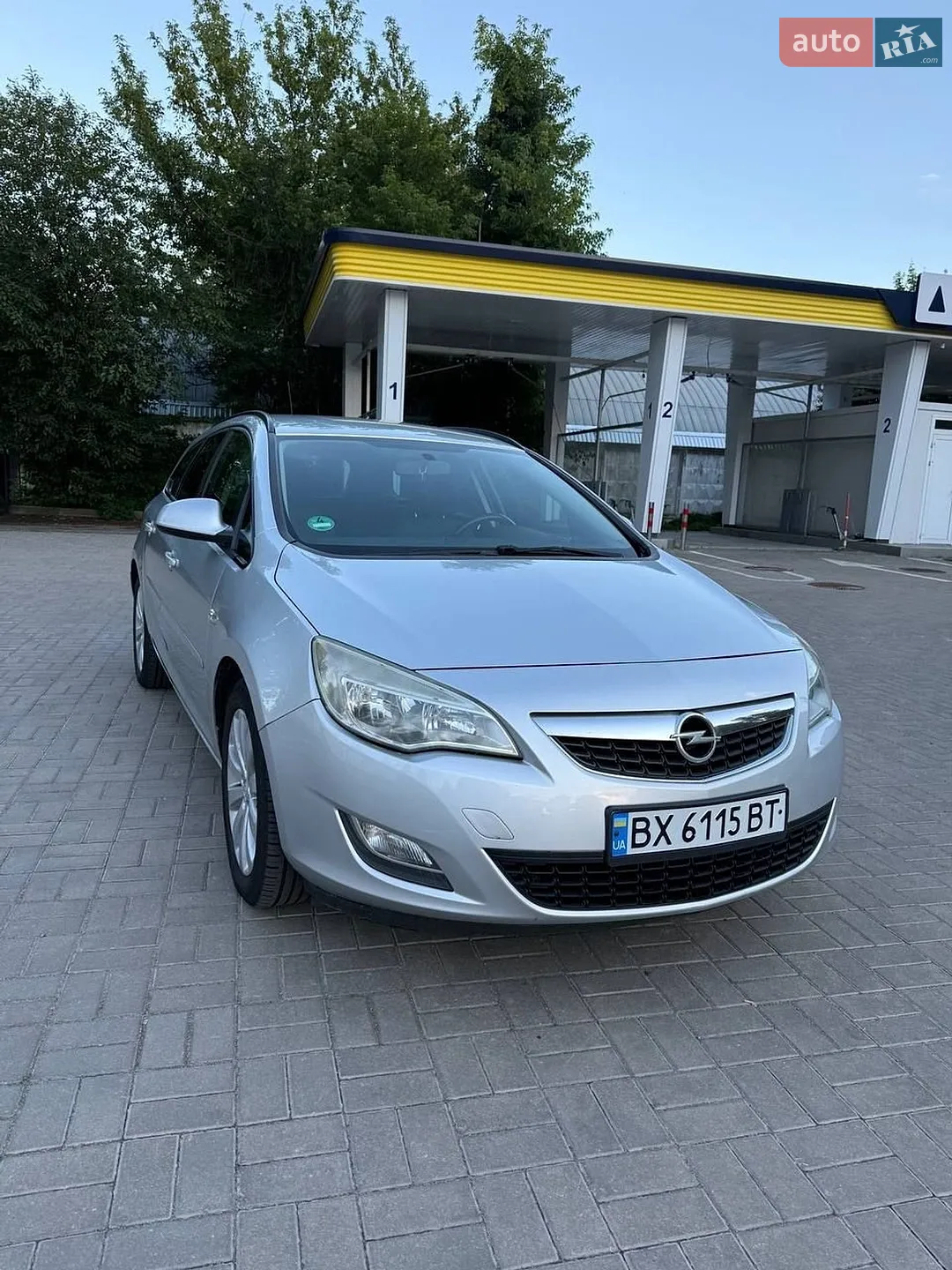 2011 Opel Astra - мініатюра 2