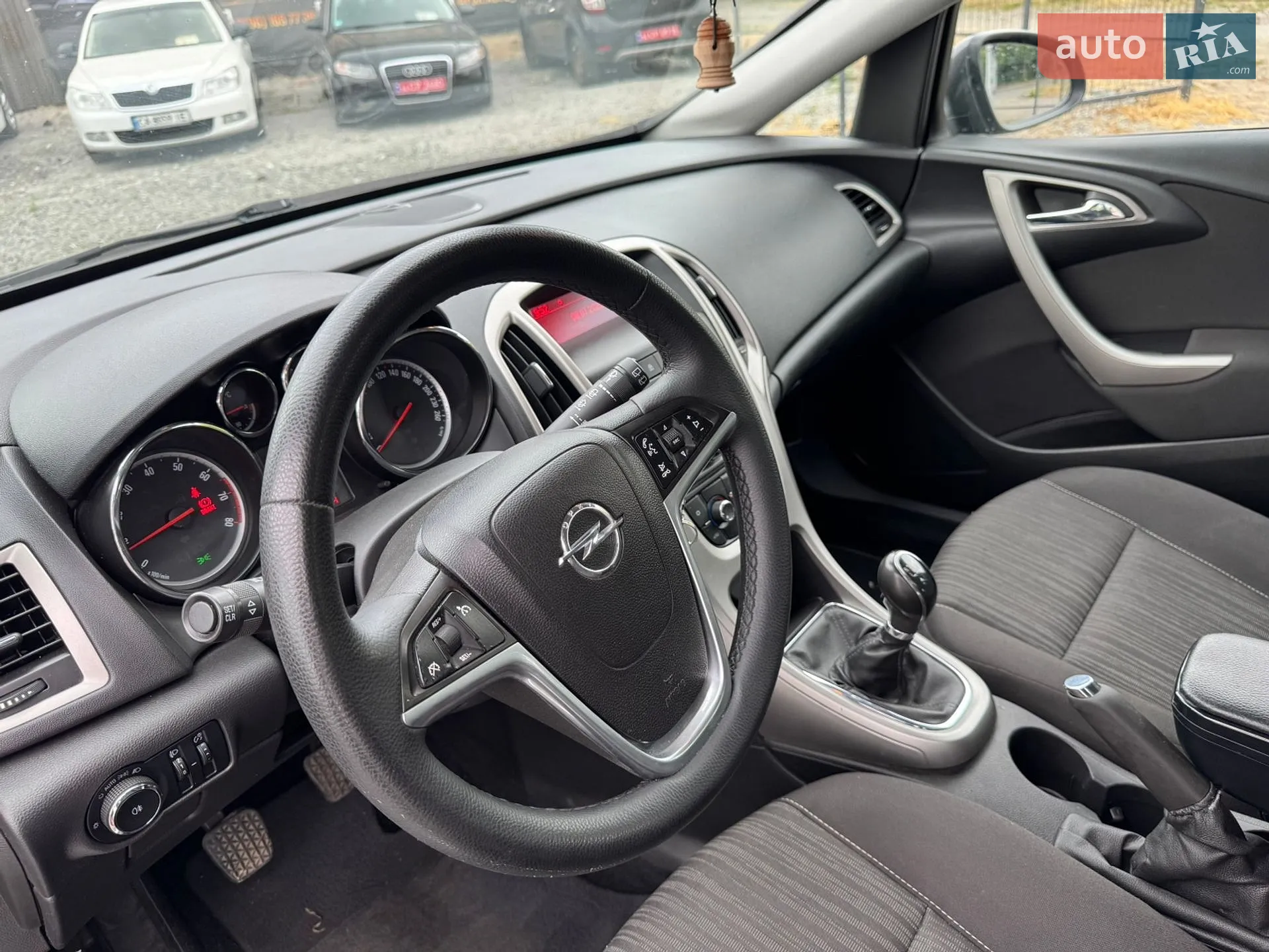 2010 Opel Astra - мініатюра 13