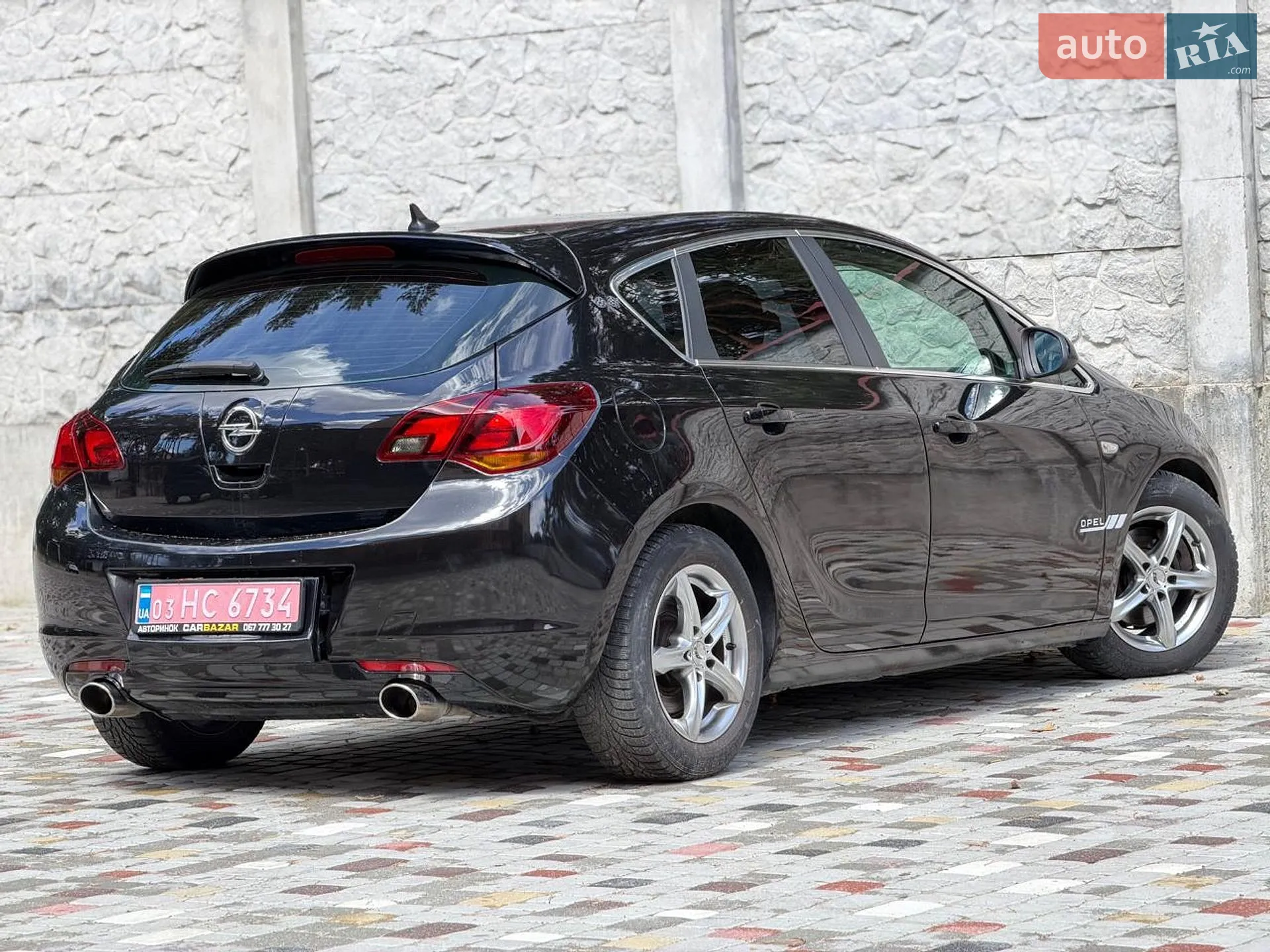 2011 Opel Astra - мініатюра 10