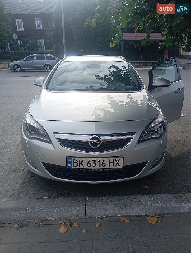 2010 Opel Astra - мініатюра 19
