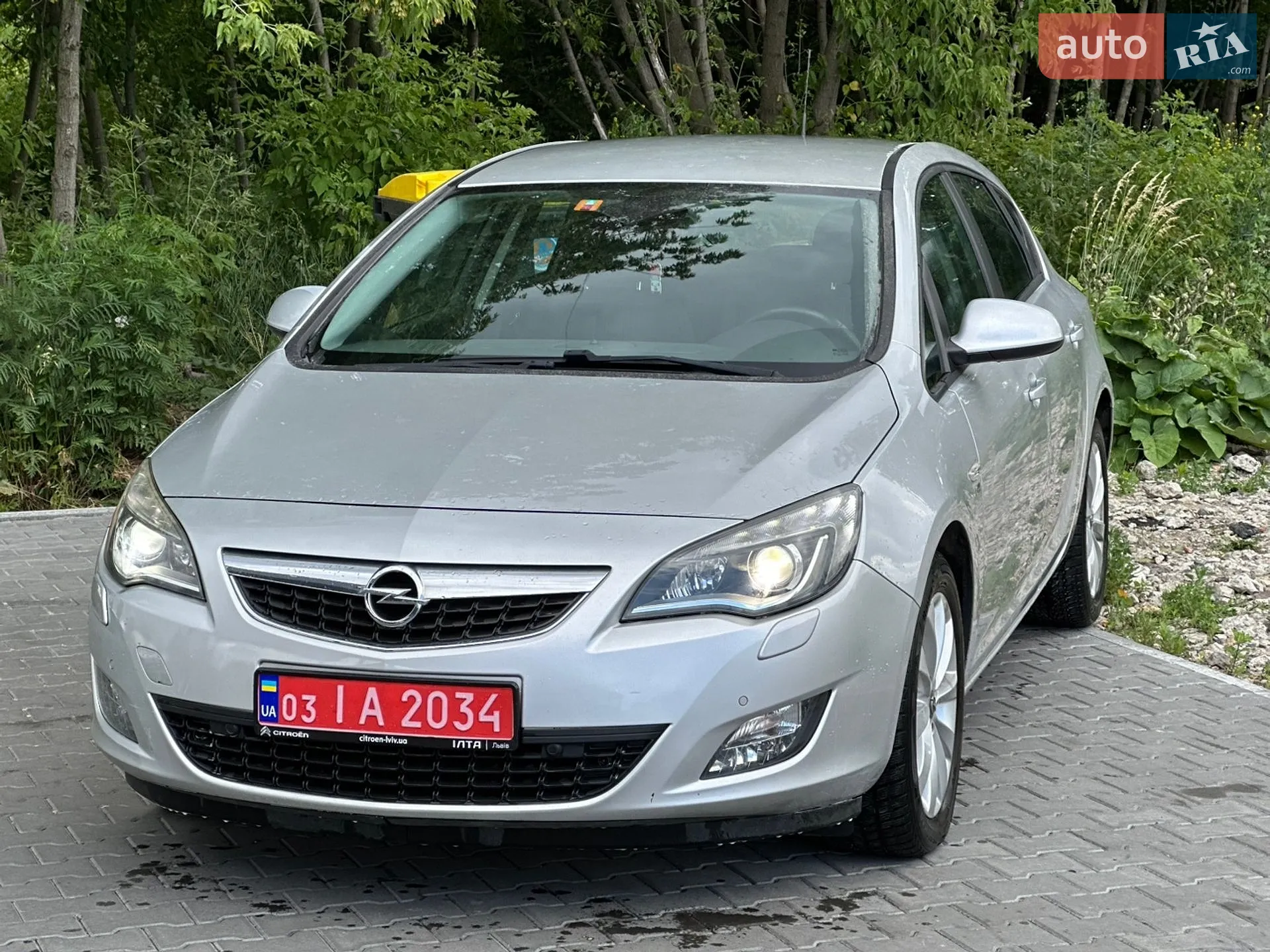 2012 Opel Astra - мініатюра 12