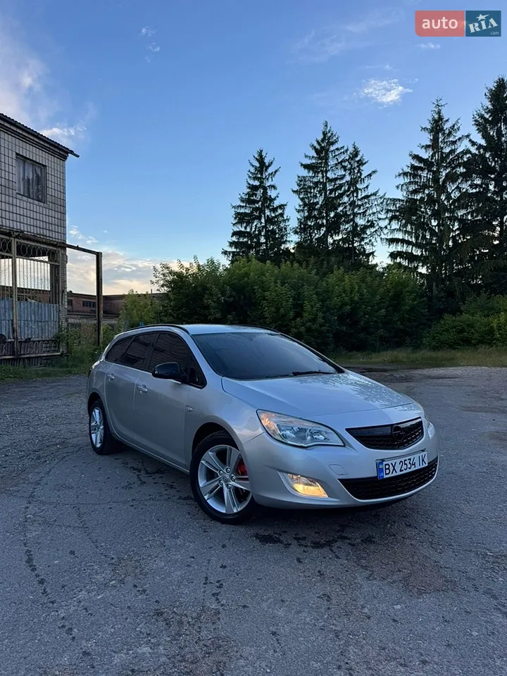 2011 Opel Astra - мініатюра 10