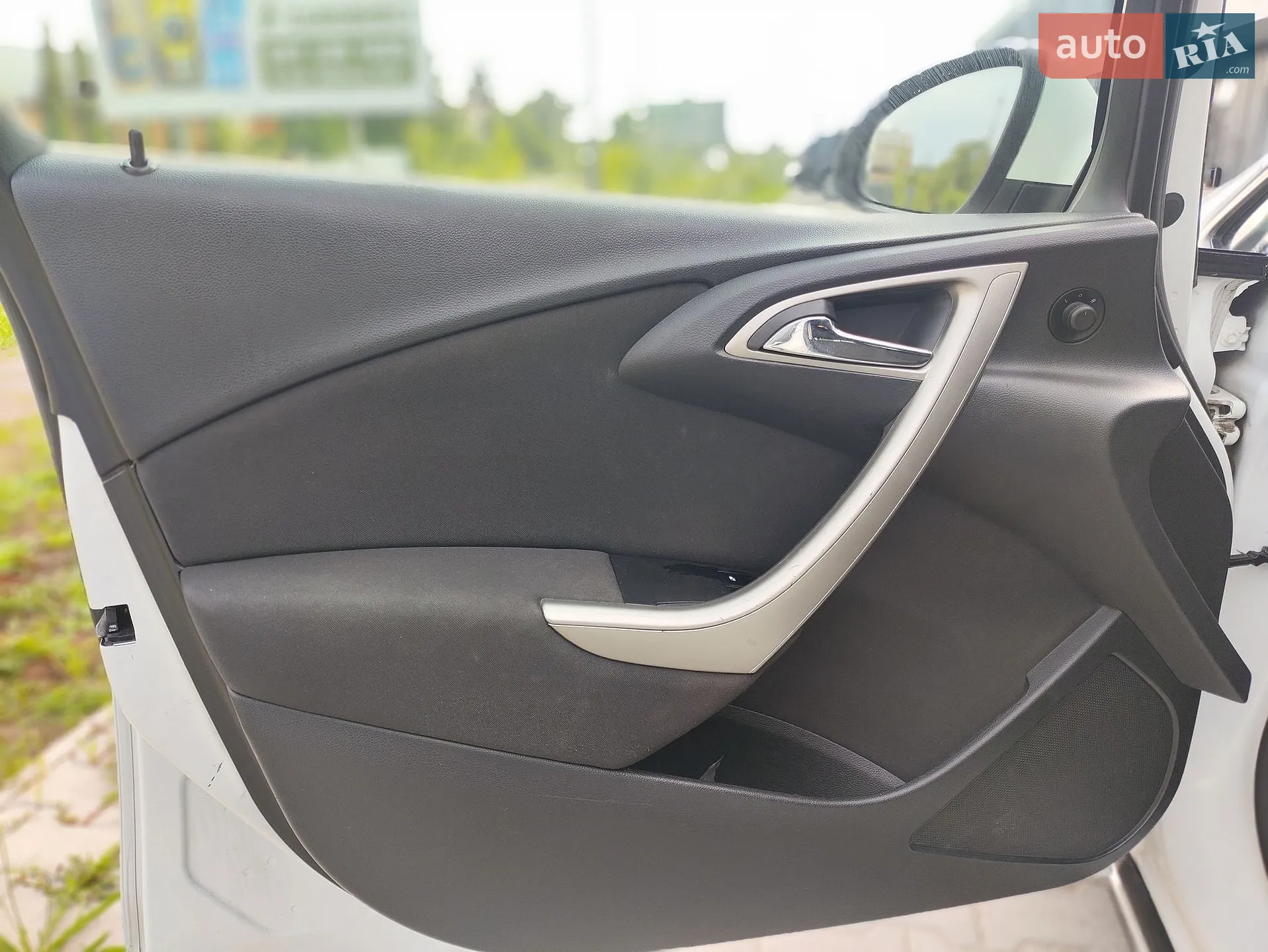 2011 Opel Astra - мініатюра 15