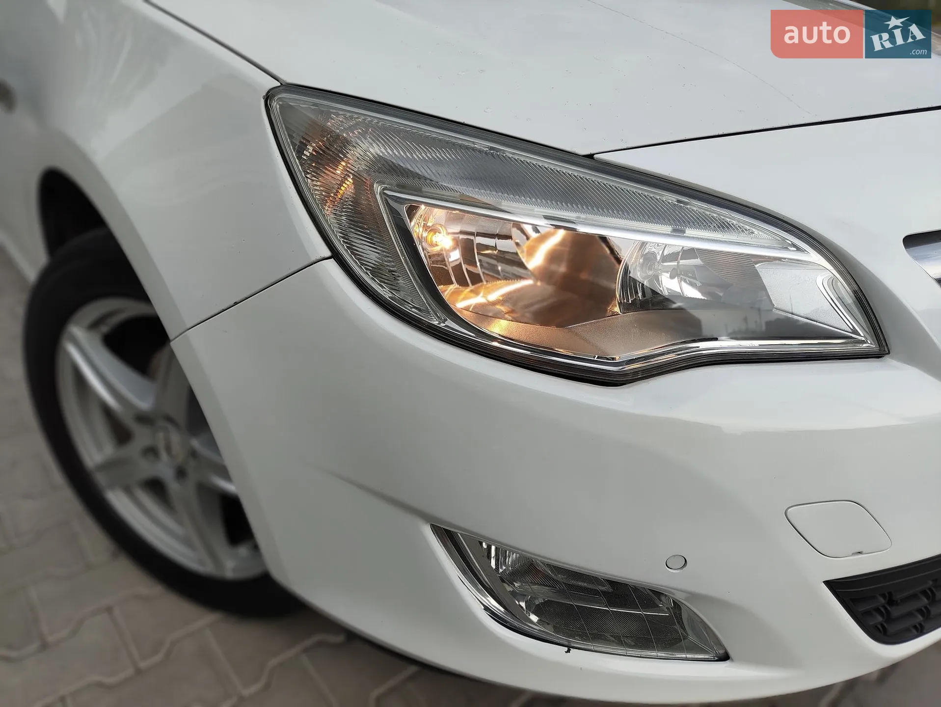 2011 Opel Astra - мініатюра 10