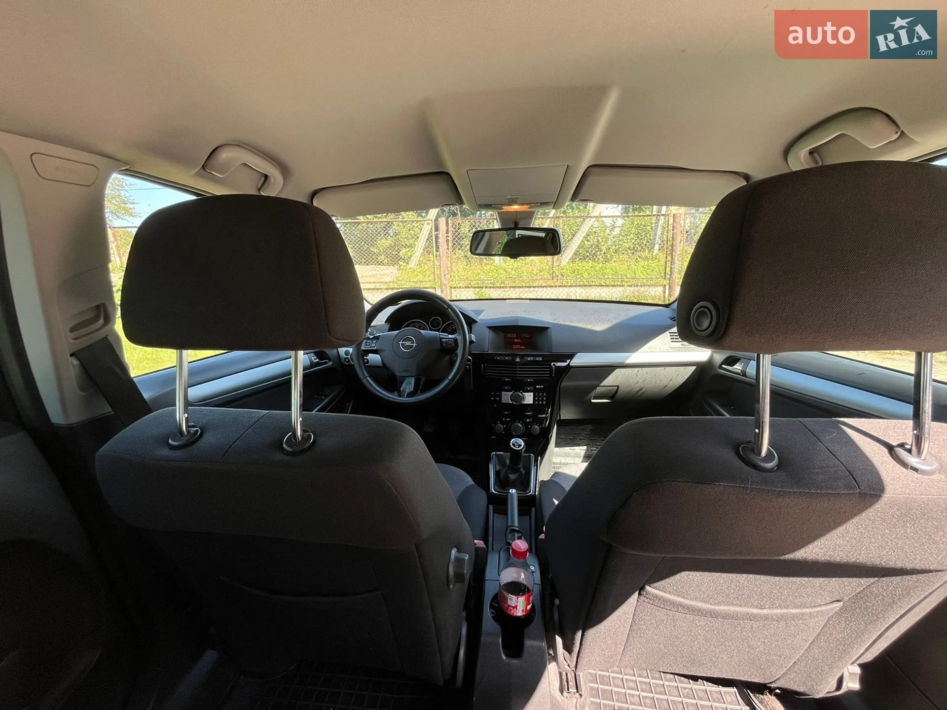 2010 Opel Astra - мініатюра 17