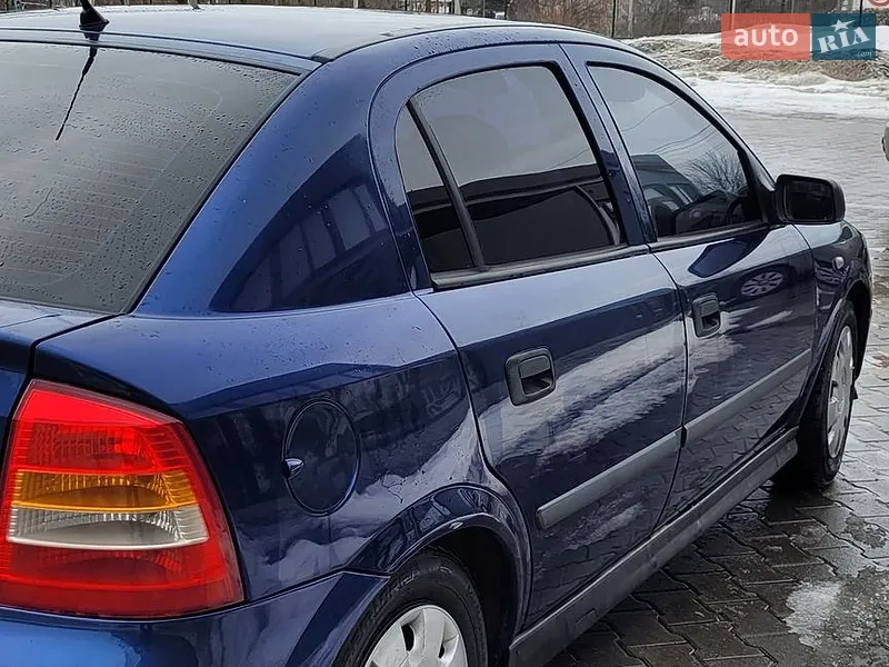 Opel Astra