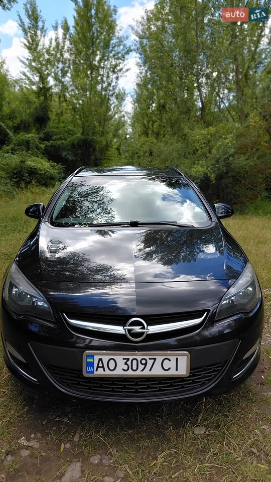 2011 Opel Astra - мініатюра 12