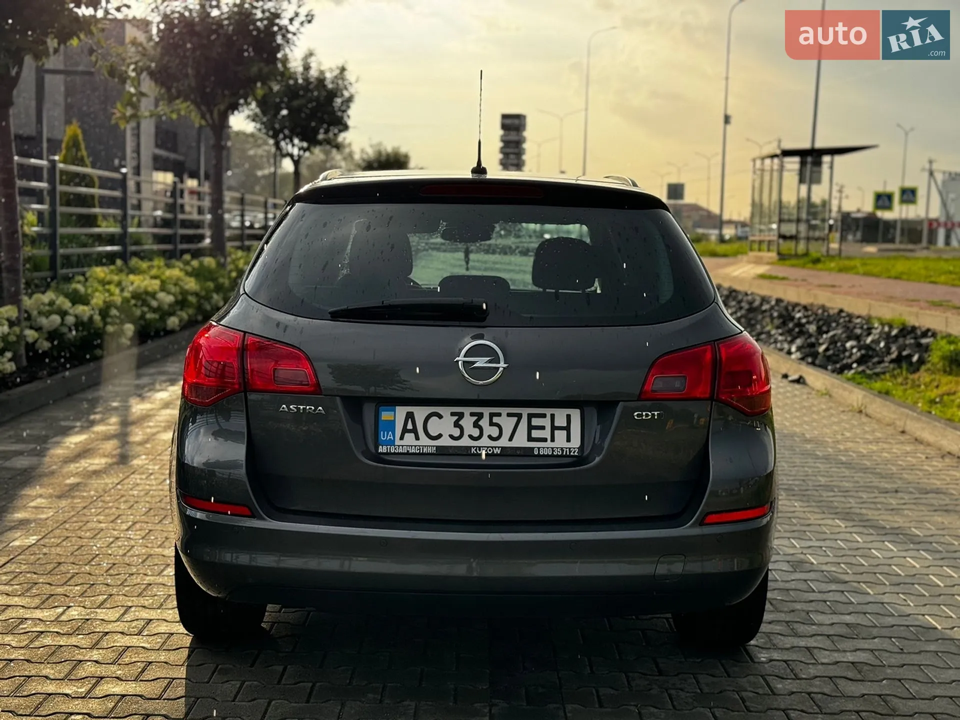 2012 Opel Astra - мініатюра 6