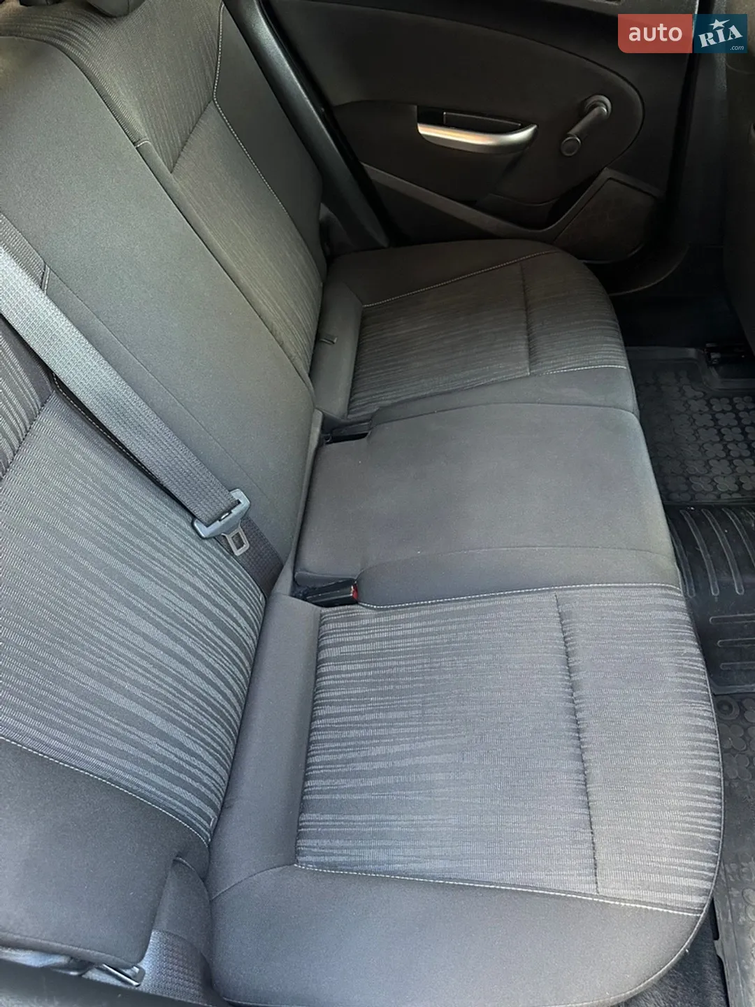 2012 Opel Astra - мініатюра 9
