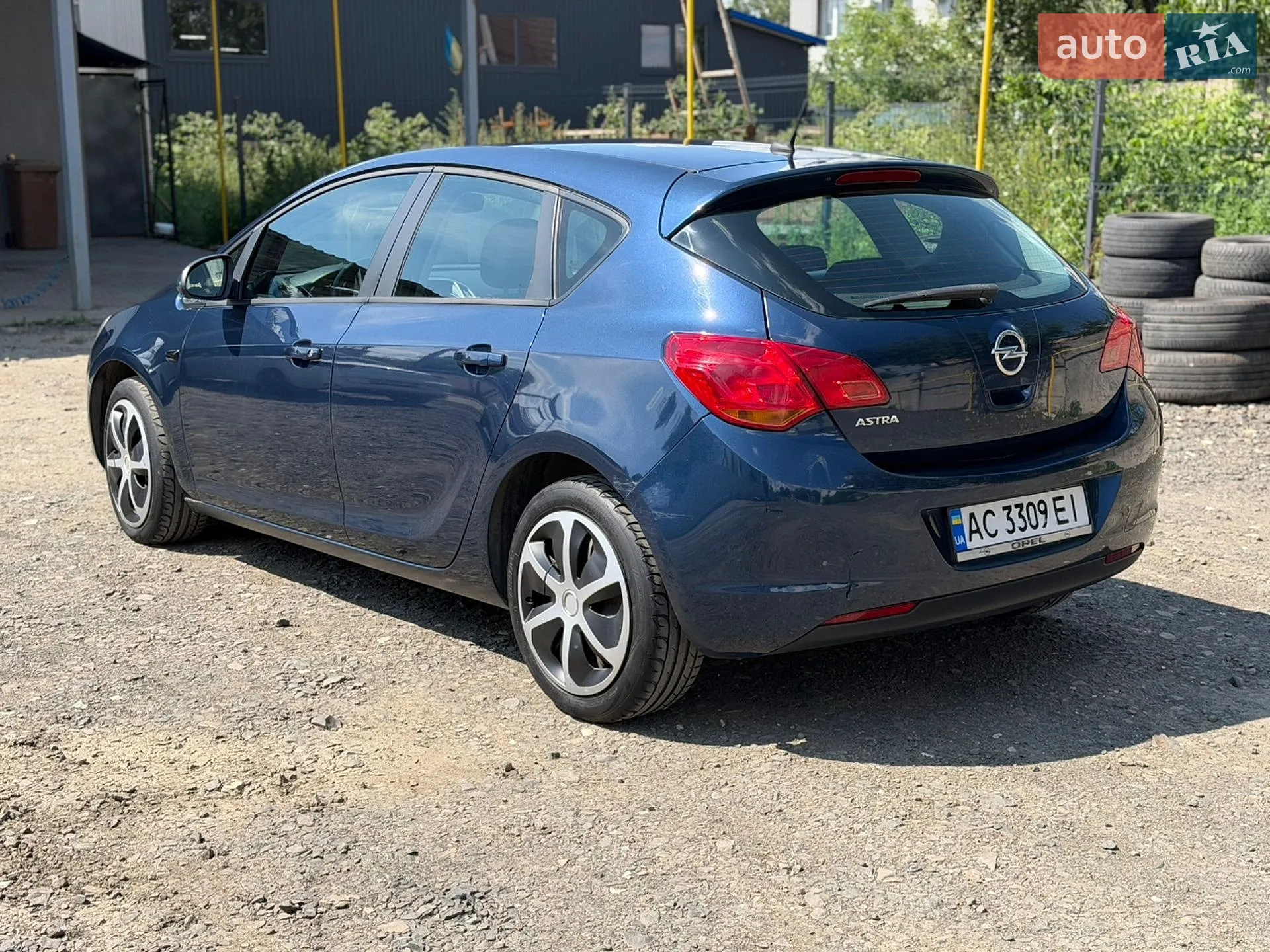 2010 Opel Astra - мініатюра 3