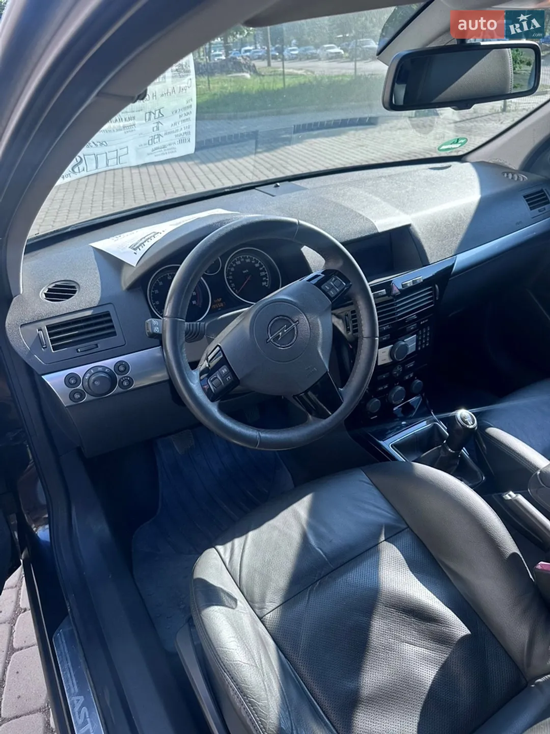 2010 Opel Astra - мініатюра 2