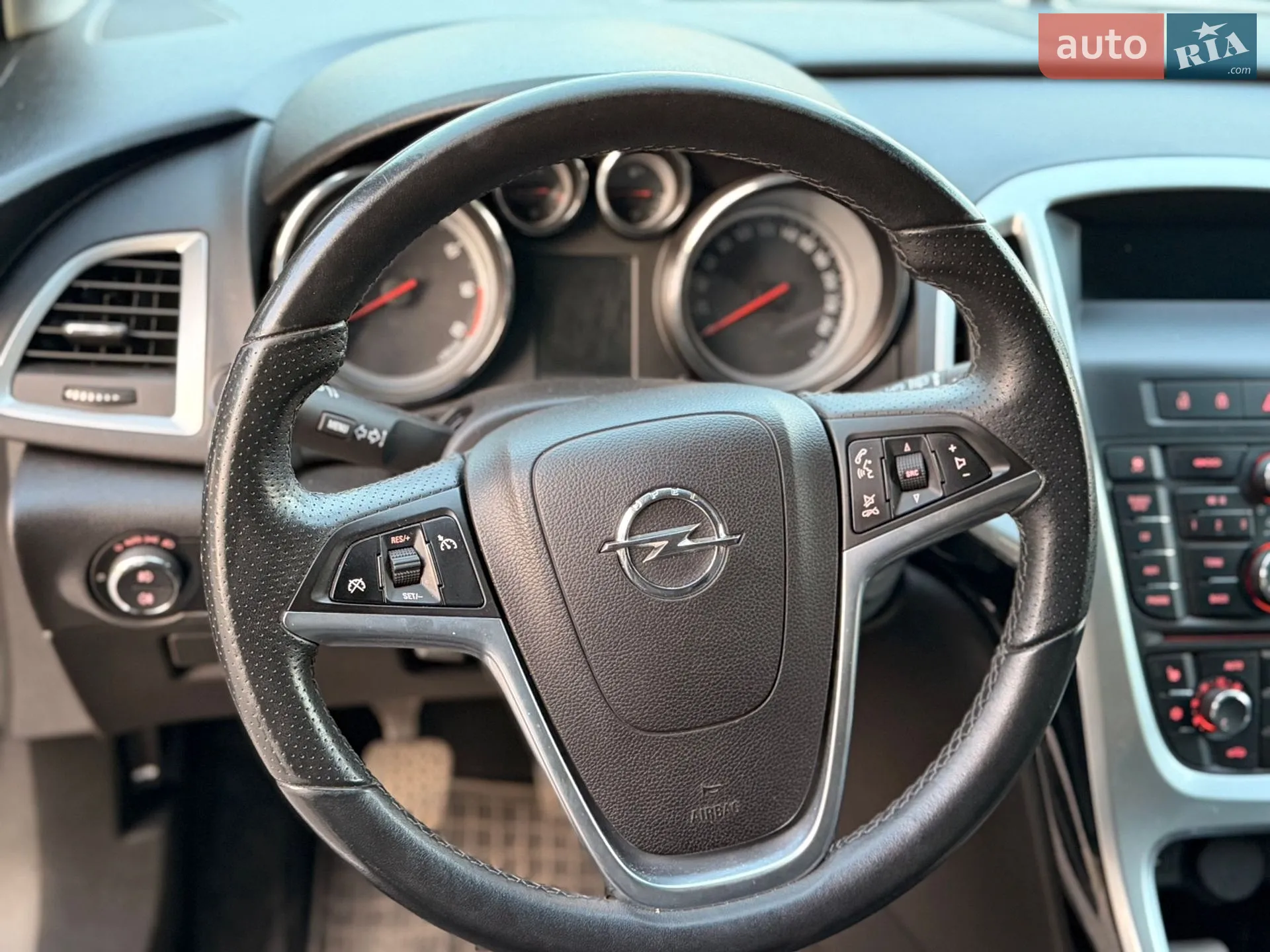 2012 Opel Astra - мініатюра 21