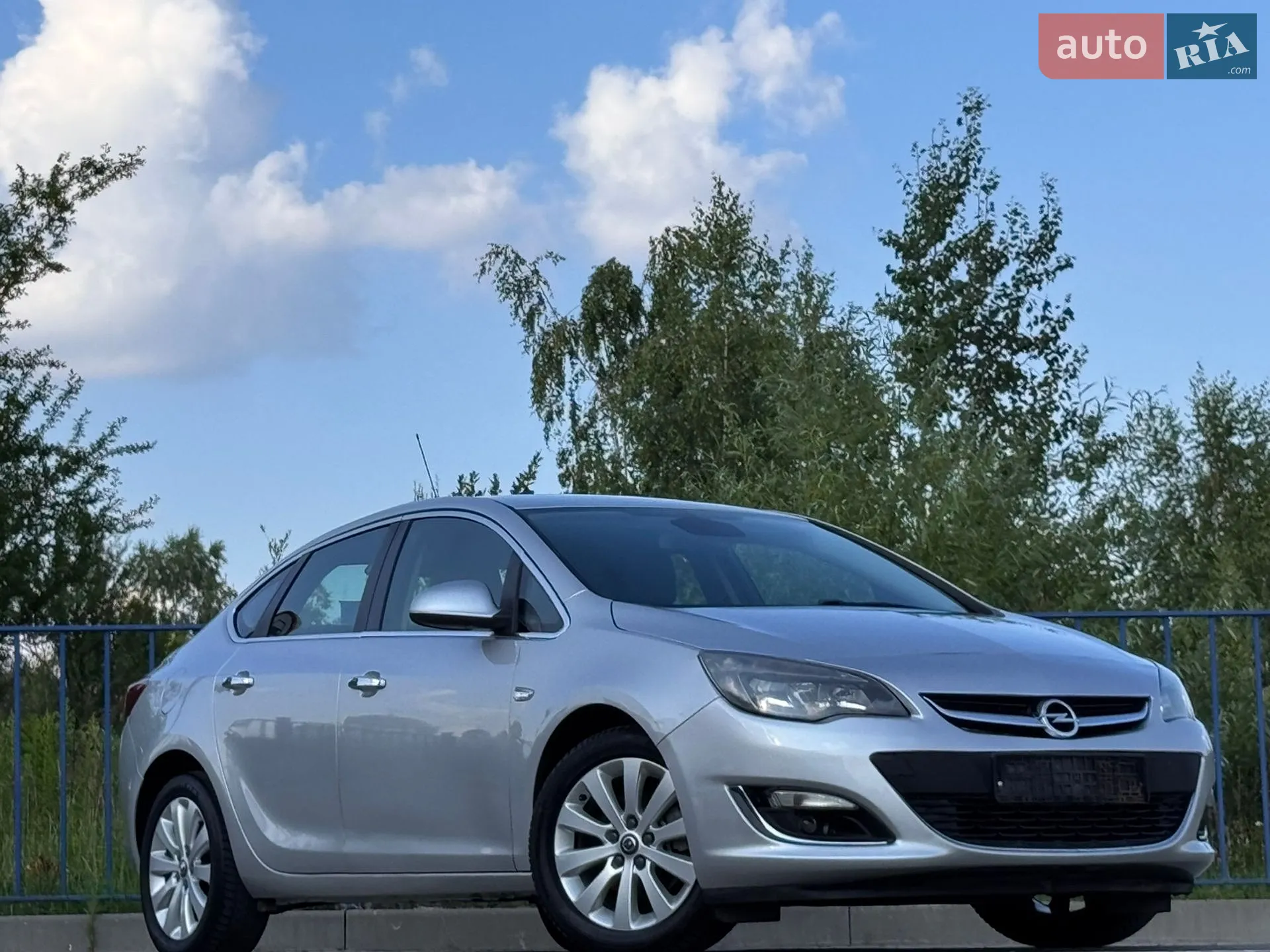 2013 Opel Astra - мініатюра 3