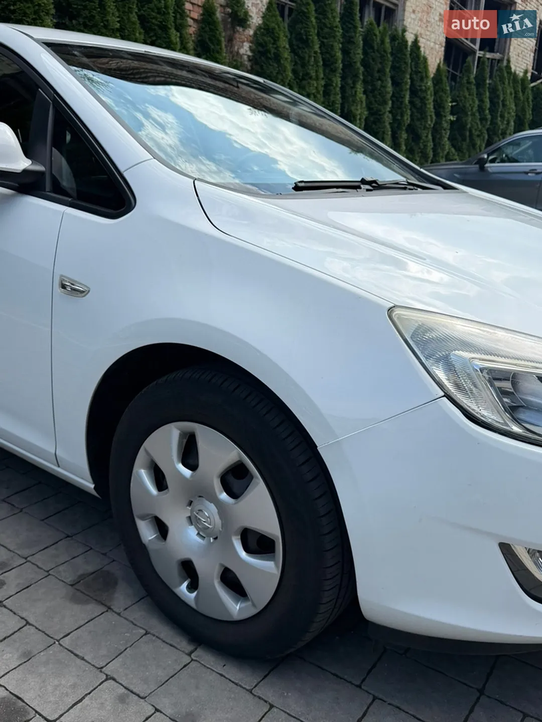 2011 Opel Astra - мініатюра 2