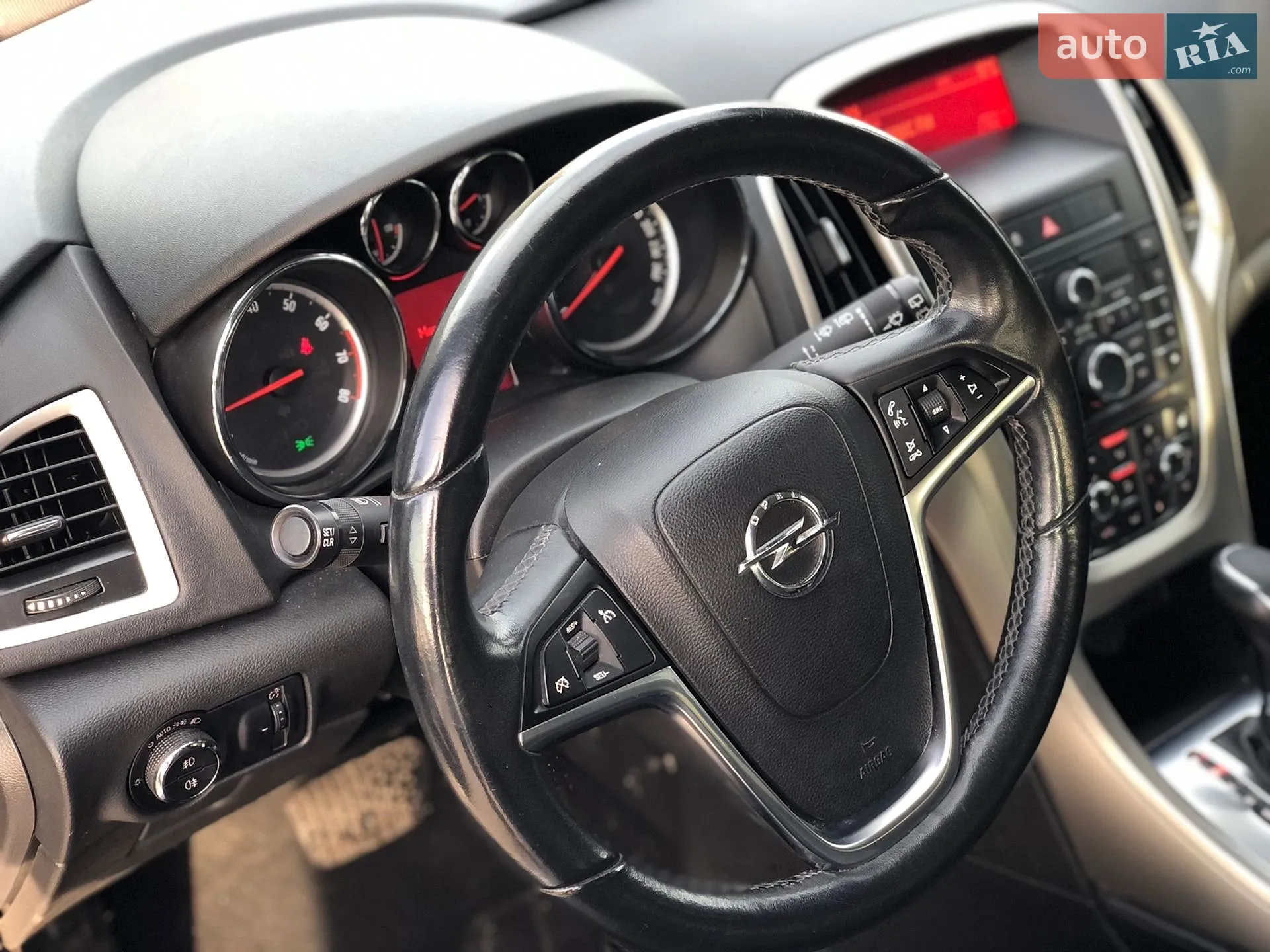 2012 Opel Astra - мініатюра 31