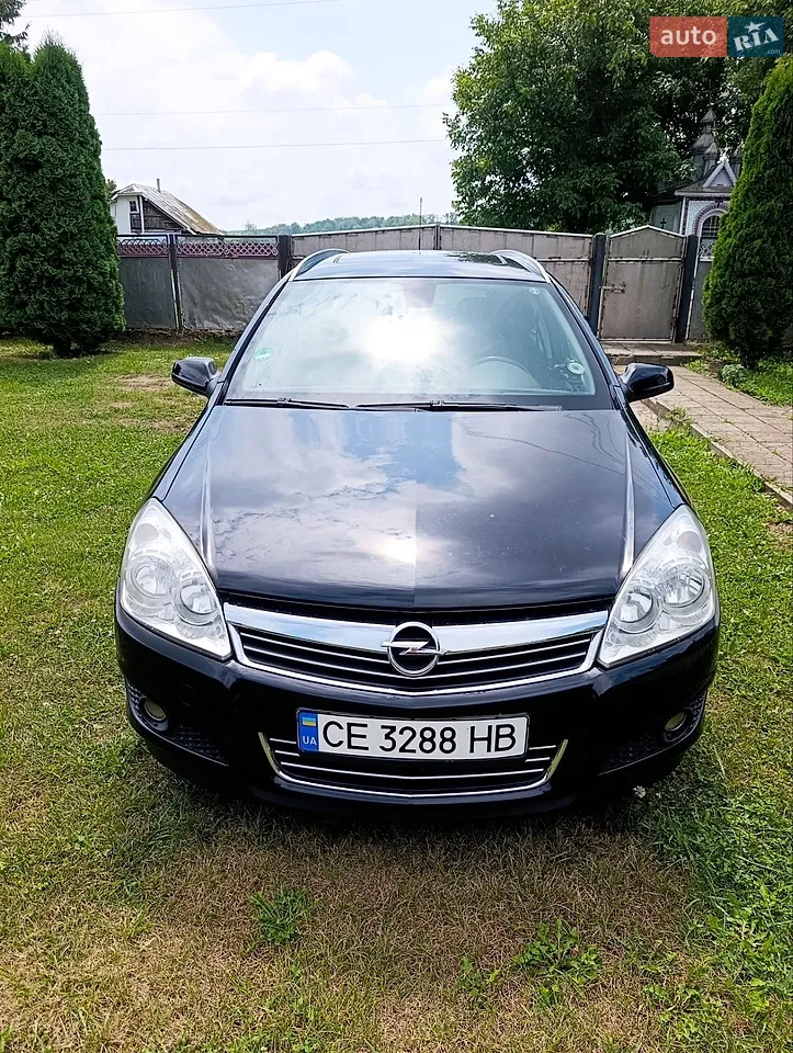2010 Opel Astra - мініатюра 26