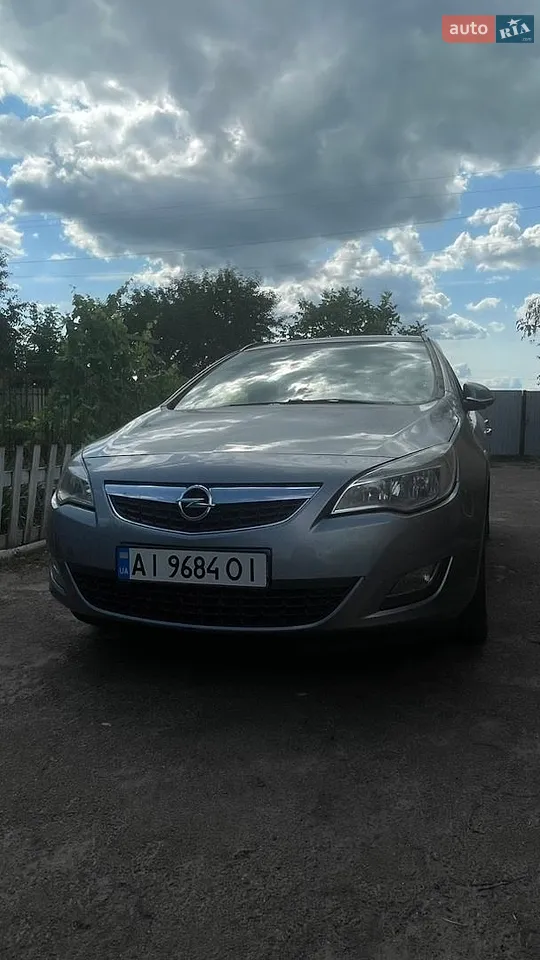 2011 Opel Astra - мініатюра 11