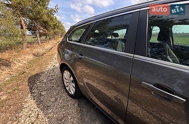 Універсал Opel Astra 2011 в Стрию