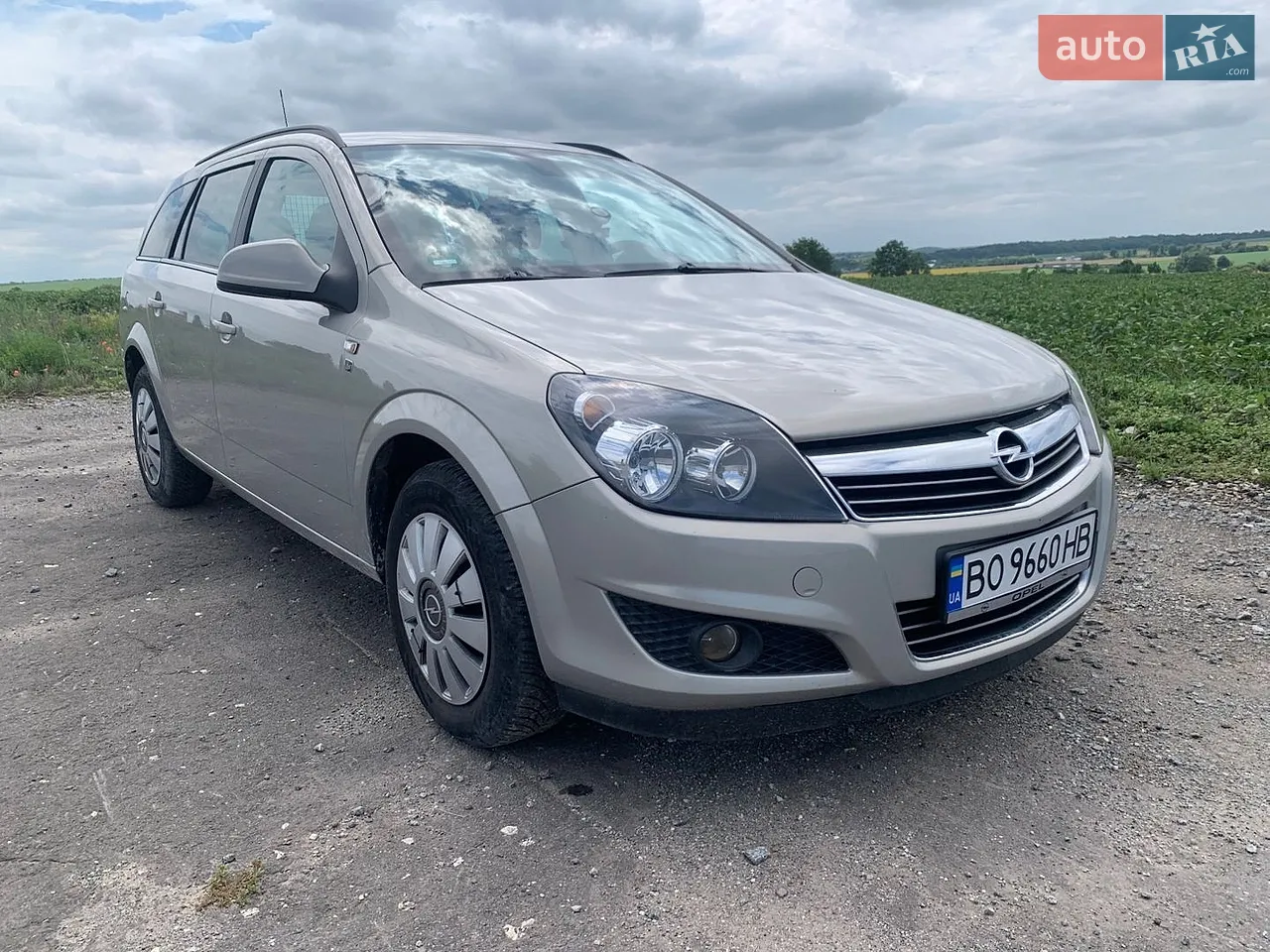 2010 Opel Astra - мініатюра 19