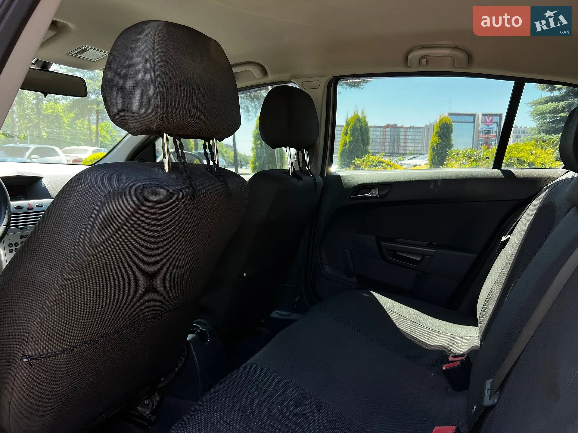 2011 Opel Astra - мініатюра 24
