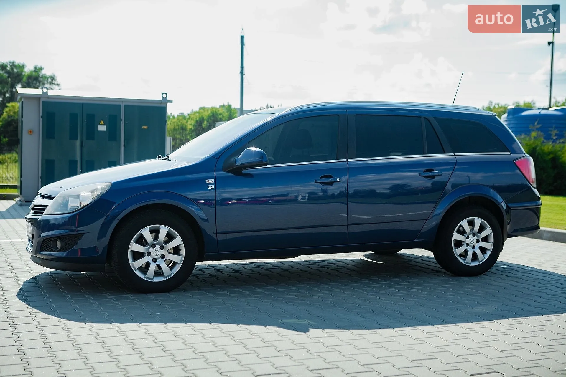 2010 Opel Astra - мініатюра 7
