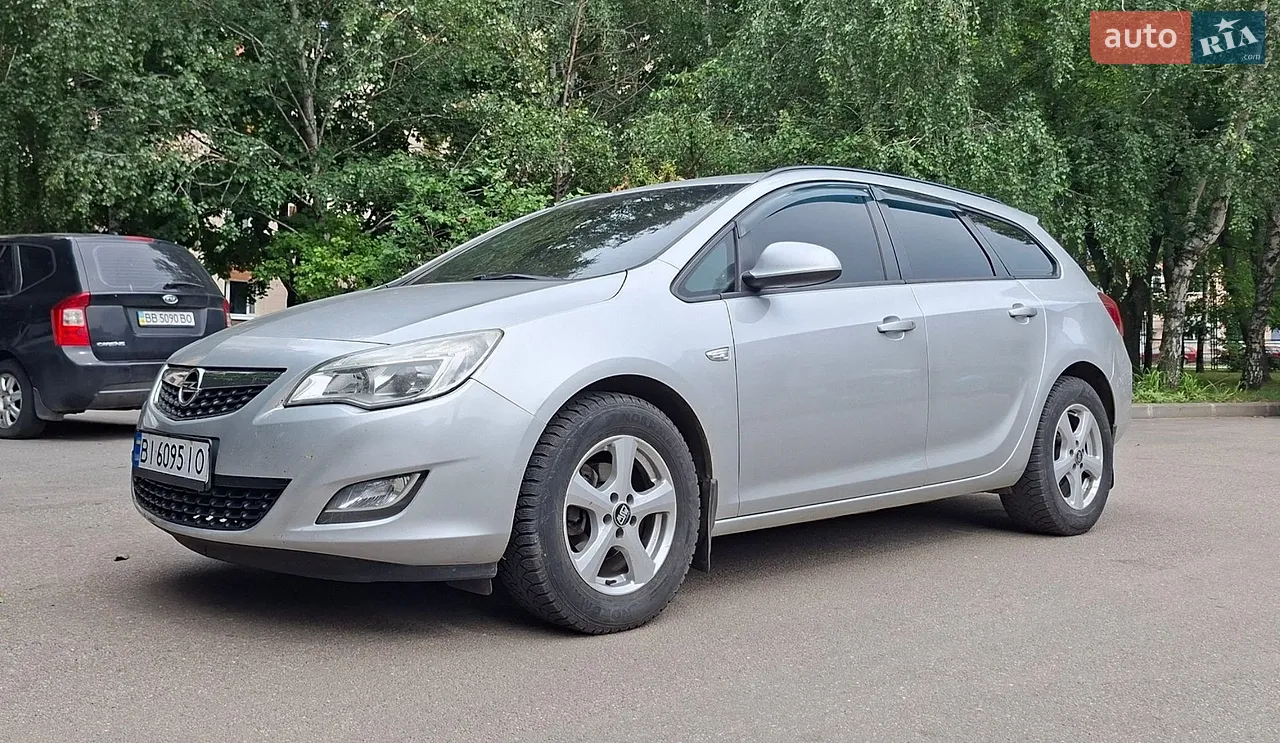 2011 Opel Astra - мініатюра 21