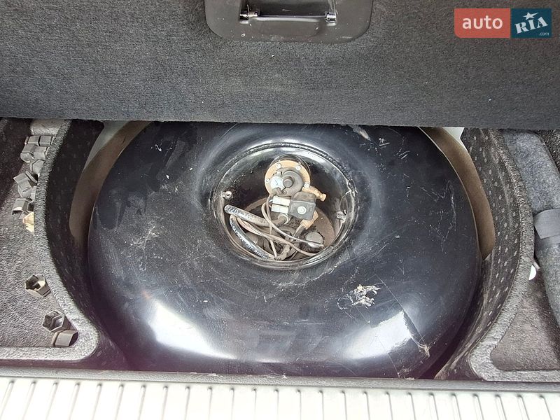 Универсал Opel Astra 2010 в Полтаве