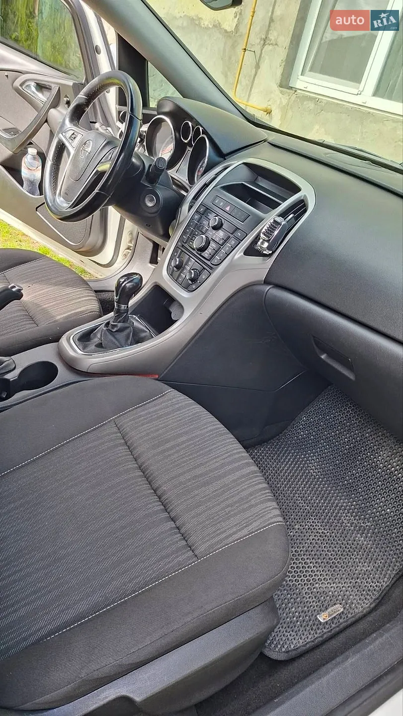 2012 Opel Astra - мініатюра 21