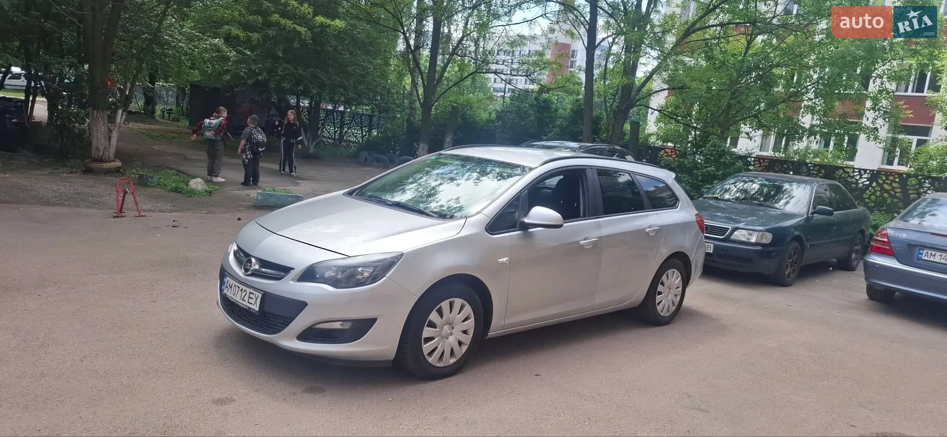 2012 Opel Astra - фото 1