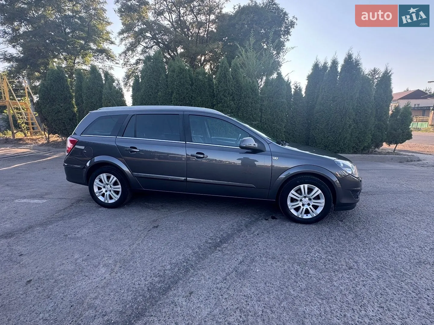 2010 Opel Astra - мініатюра 5
