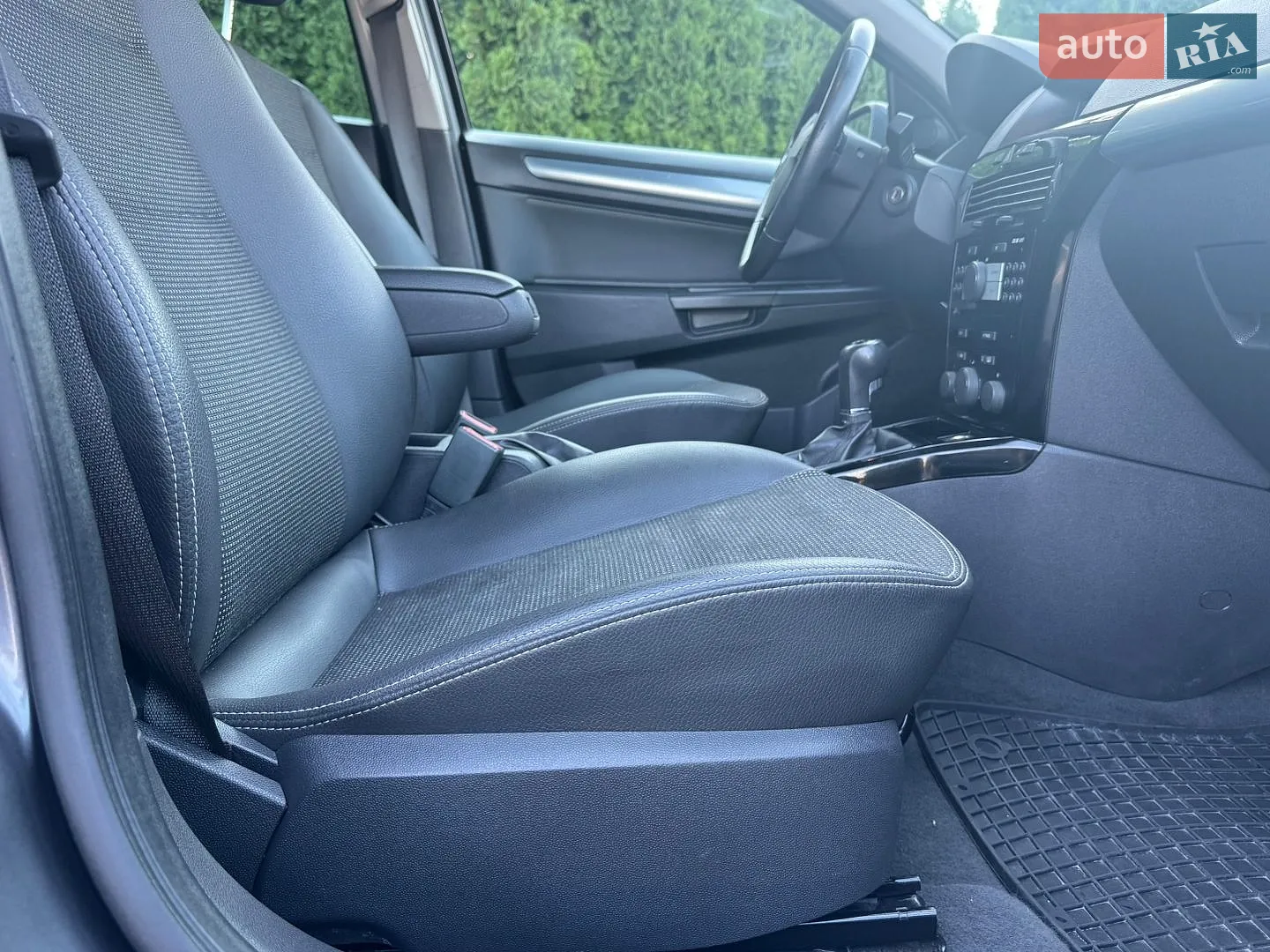 2010 Opel Astra - мініатюра 23