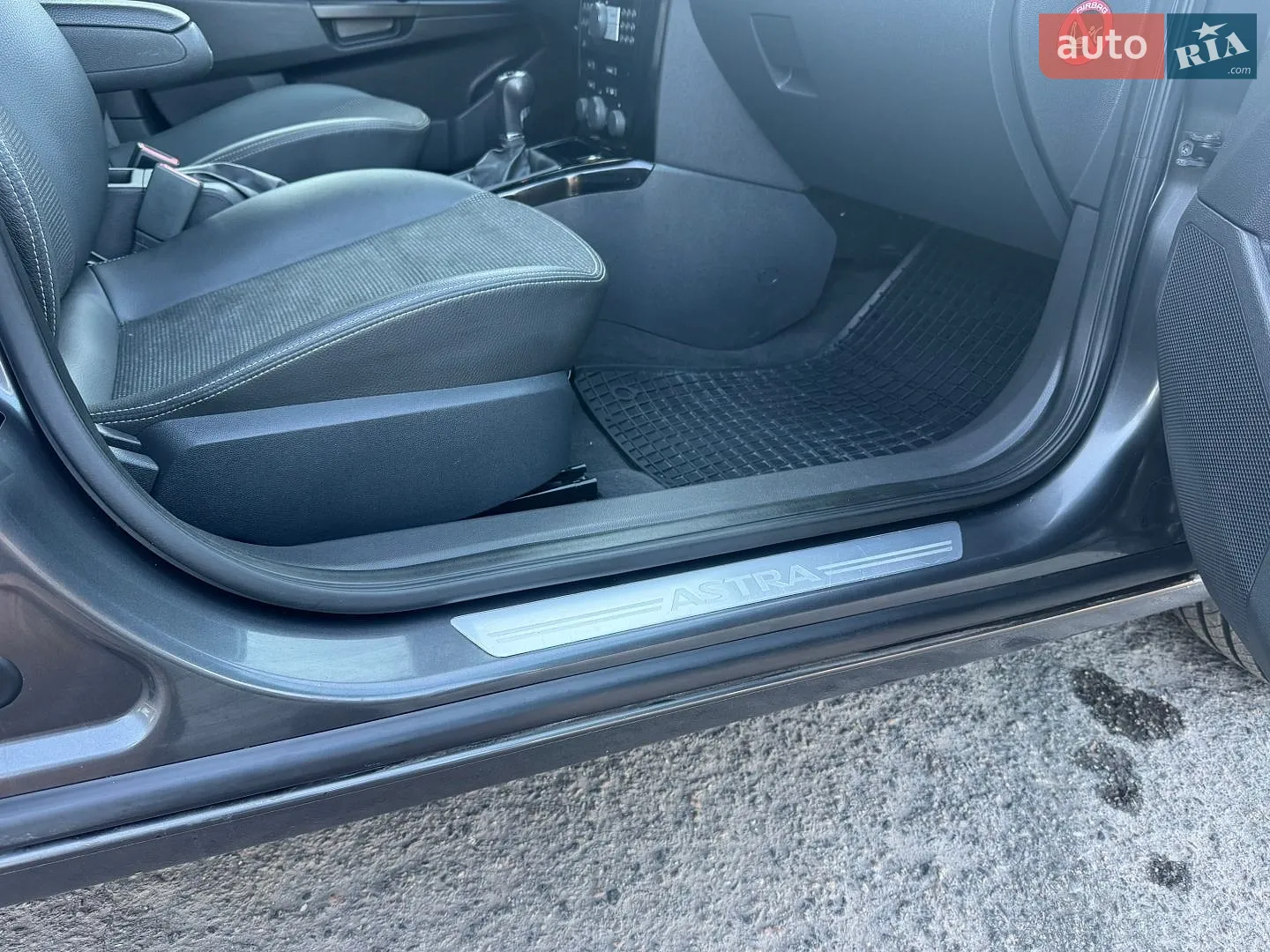 2010 Opel Astra - мініатюра 24