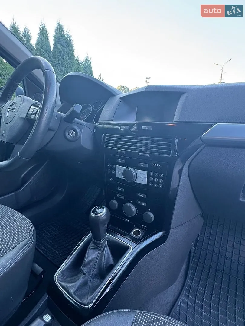2010 Opel Astra - мініатюра 27