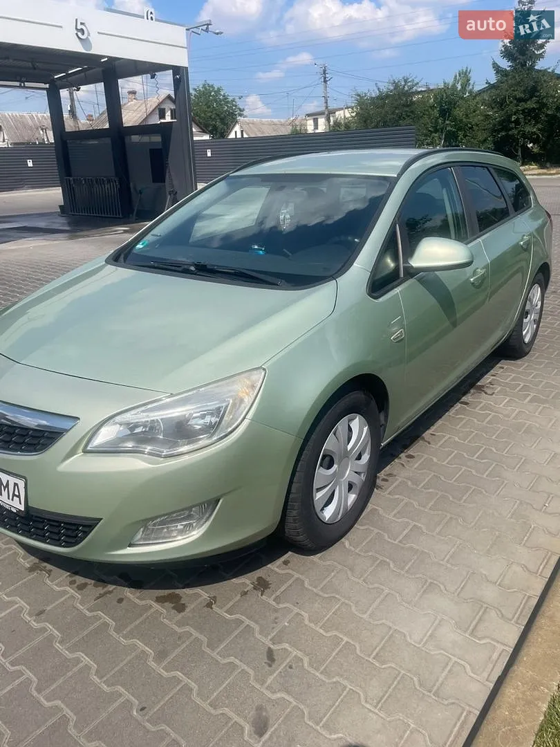 2011 Opel Astra - мініатюра 2