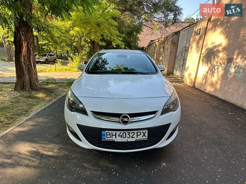 Opel Astra 2015