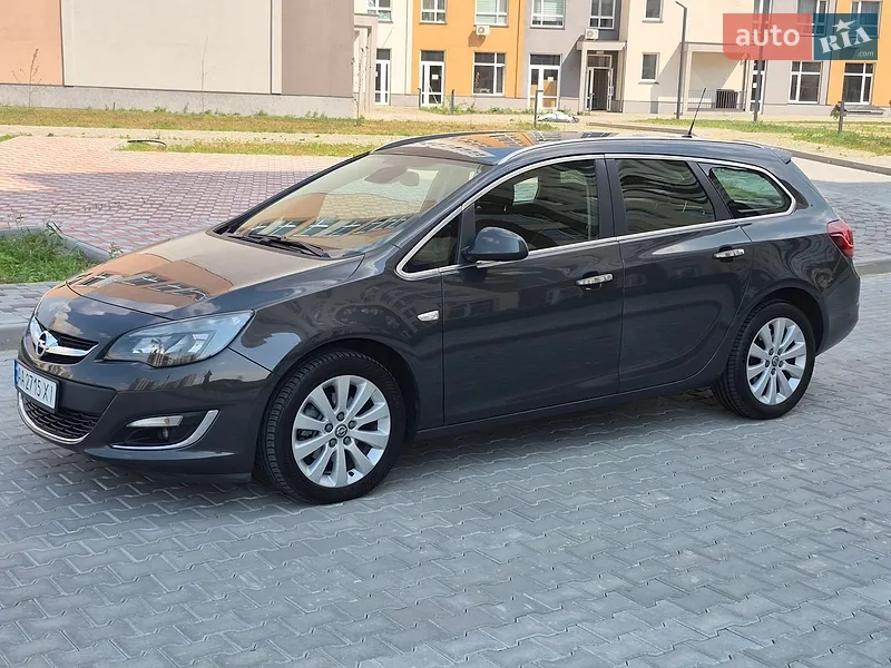 Opel Astra 2013