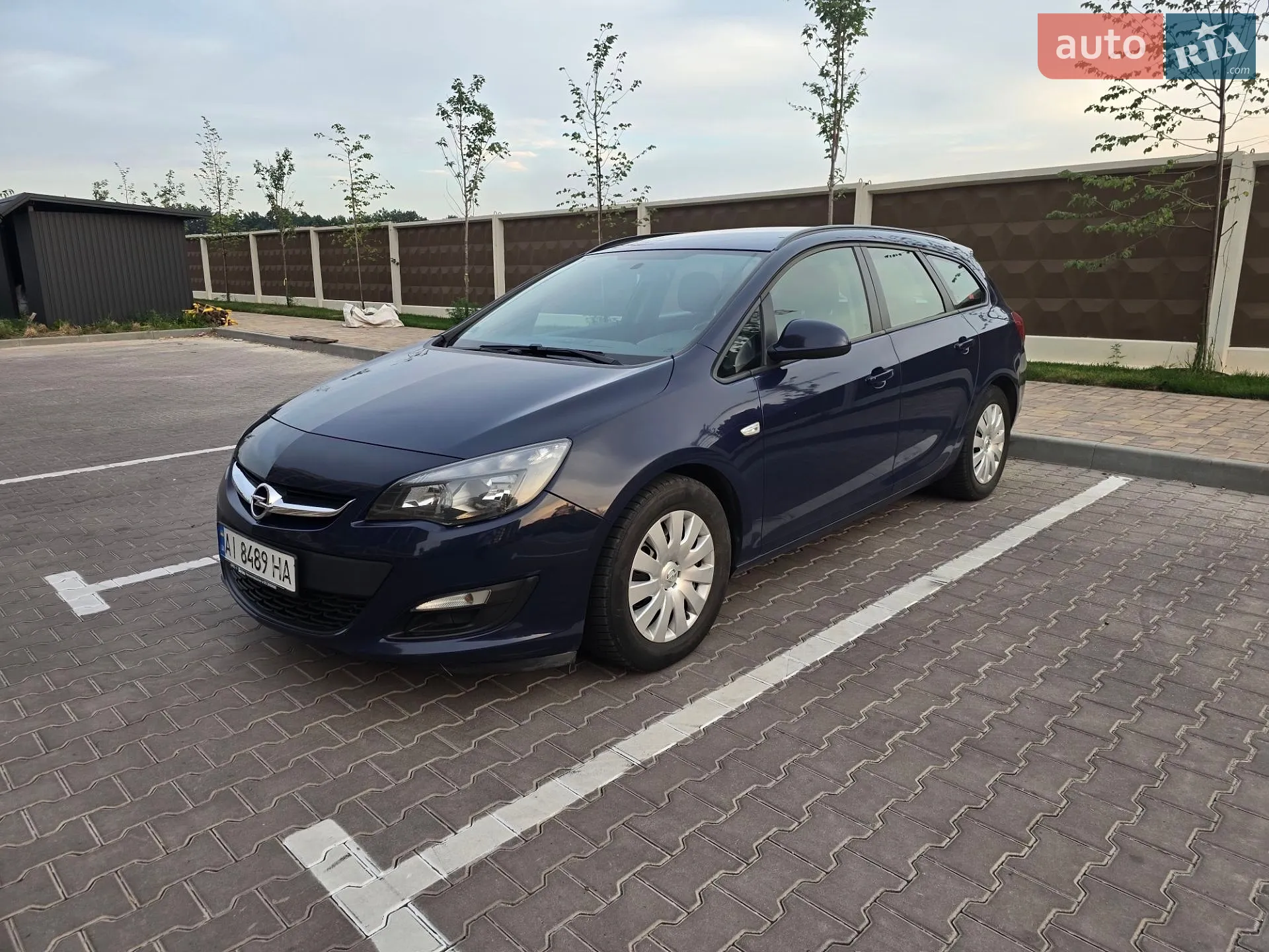 2012 Opel Astra - фото 1