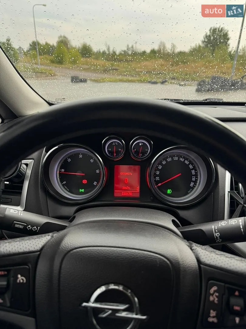 2010 Opel Astra - мініатюра 10