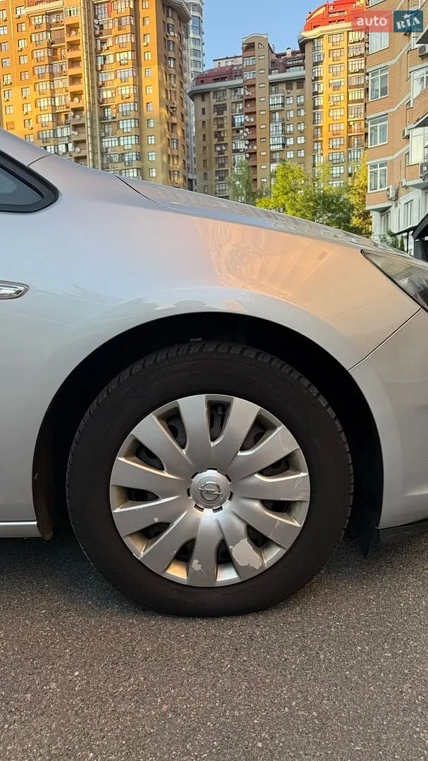 2012 Opel Astra - мініатюра 12