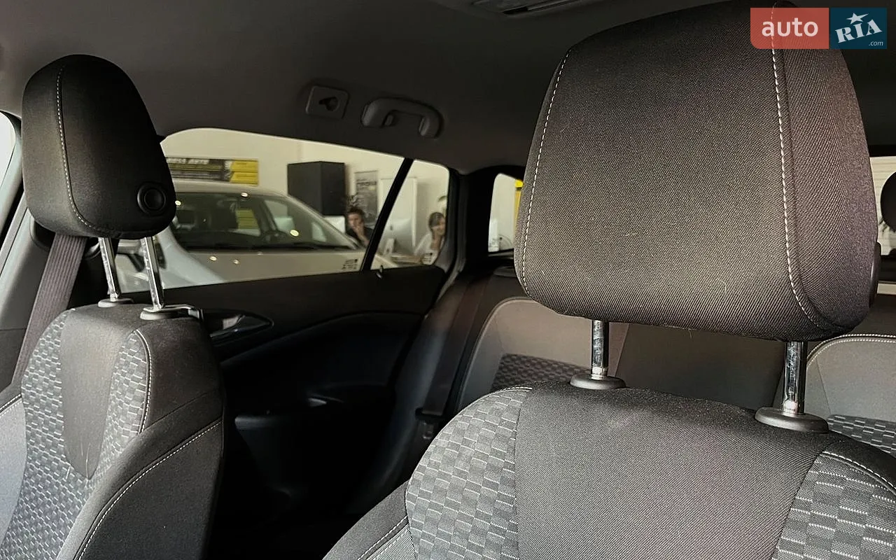 2021 Opel Astra - мініатюра 12