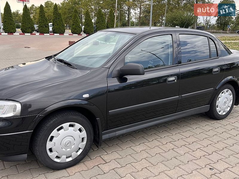 Opel Astra 2007