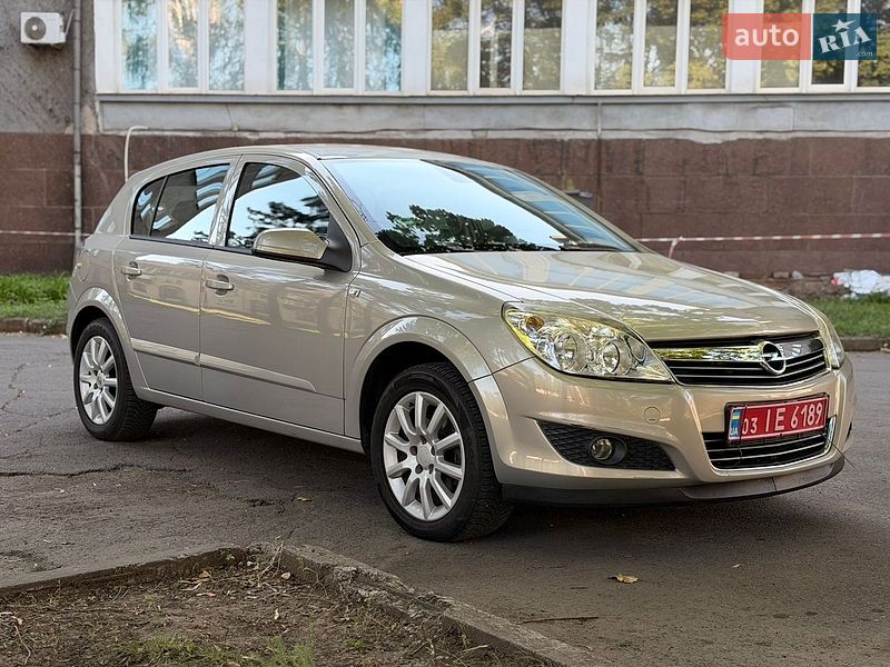 Хетчбек Opel Astra 2009 в Кривому Розі