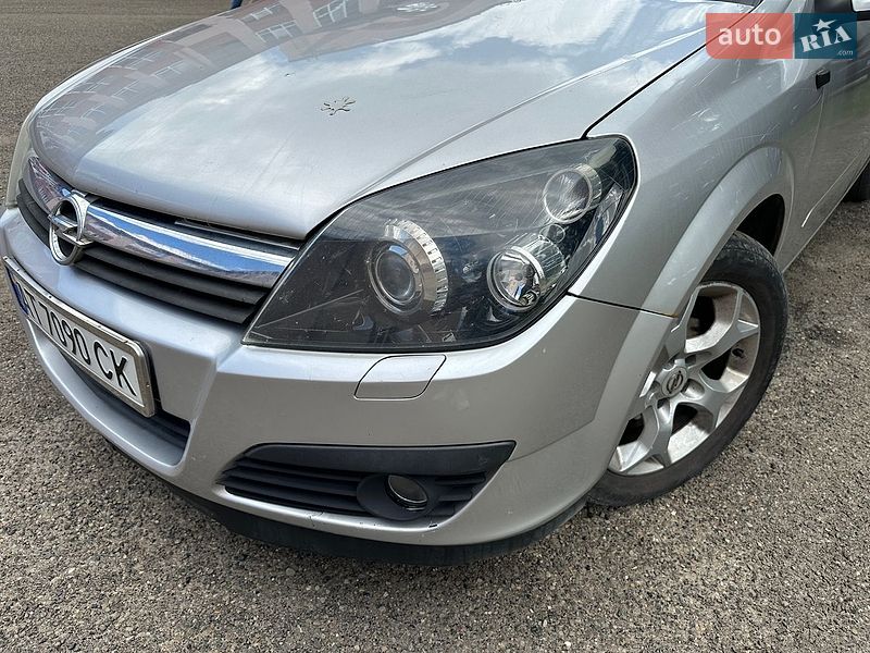Хетчбек Opel Astra 2005 в Бурштині