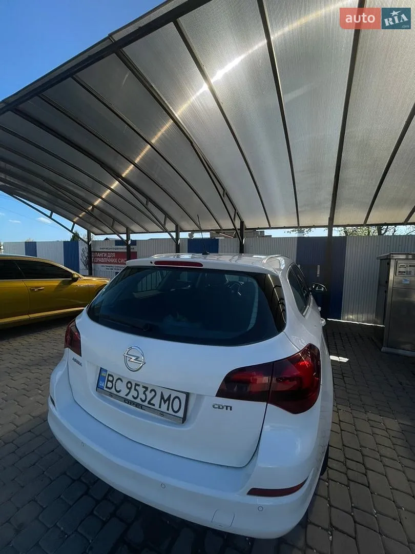 2012 Opel Astra - мініатюра 8