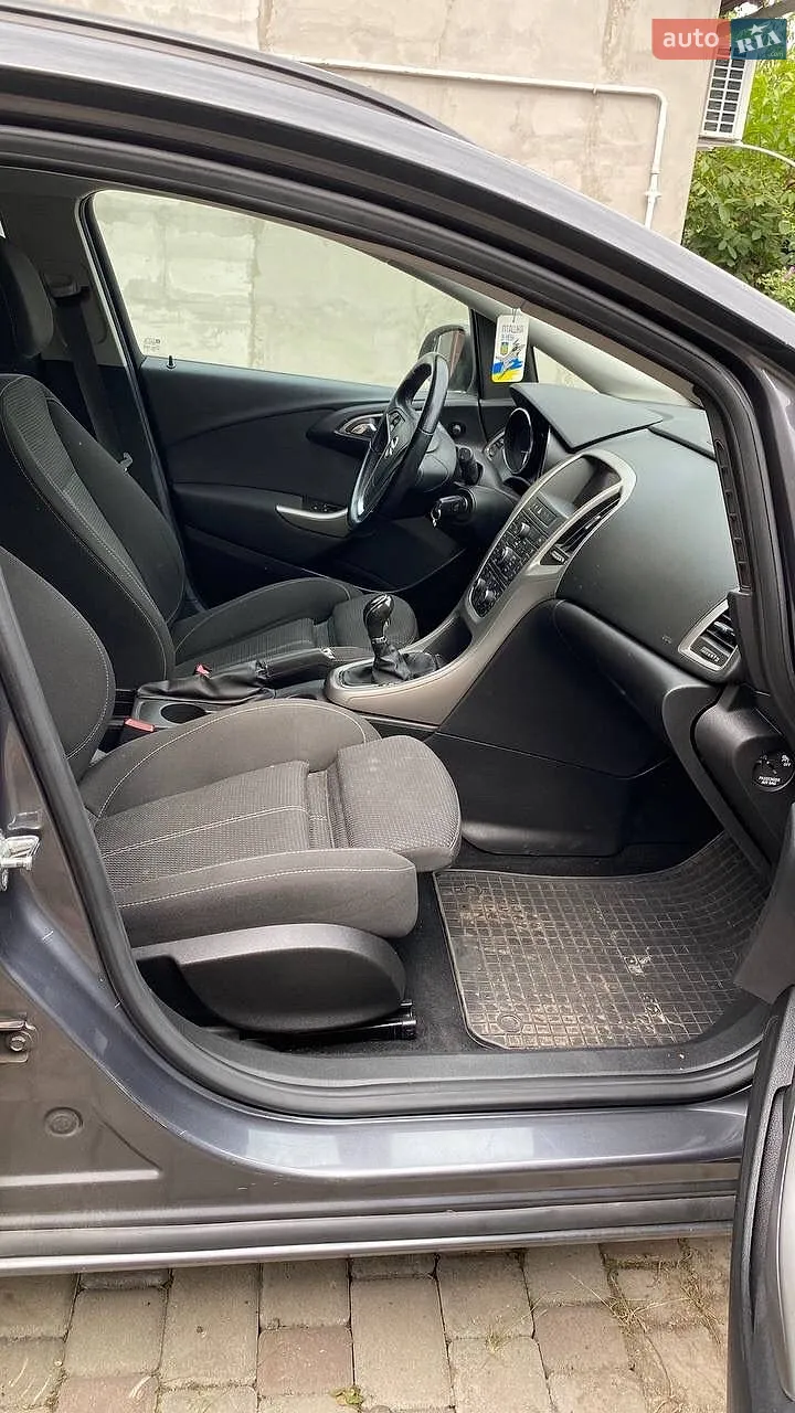 2011 Opel Astra - мініатюра 19