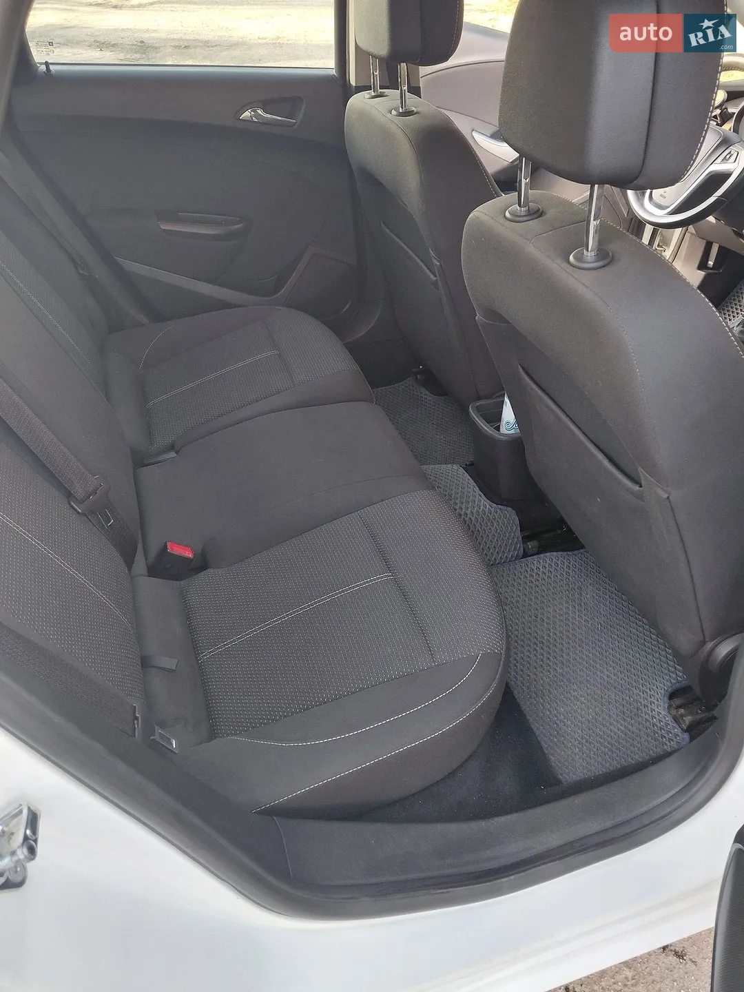 2013 Opel Astra - мініатюра 8