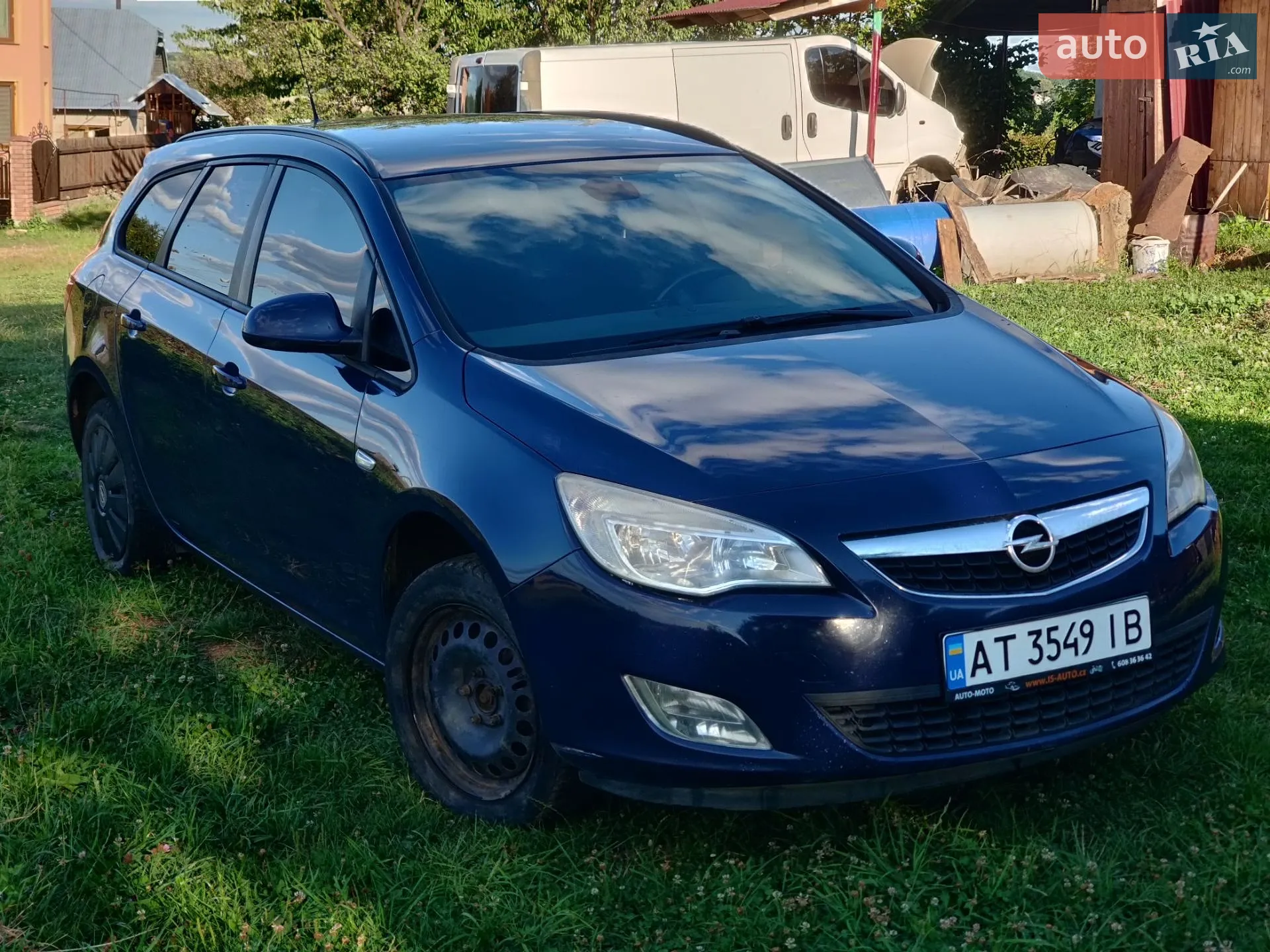 2011 Opel Astra - мініатюра 3