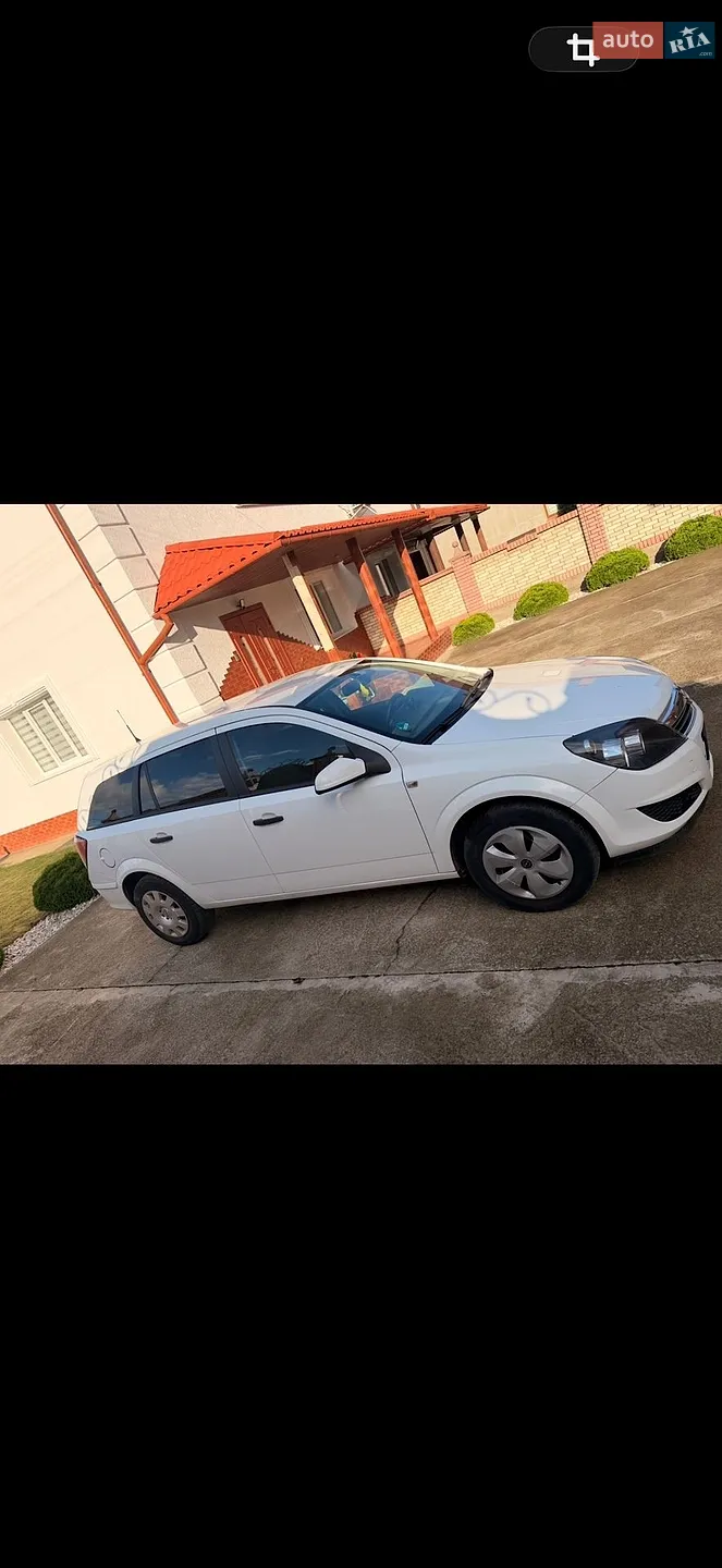 2010 Opel Astra - мініатюра 3